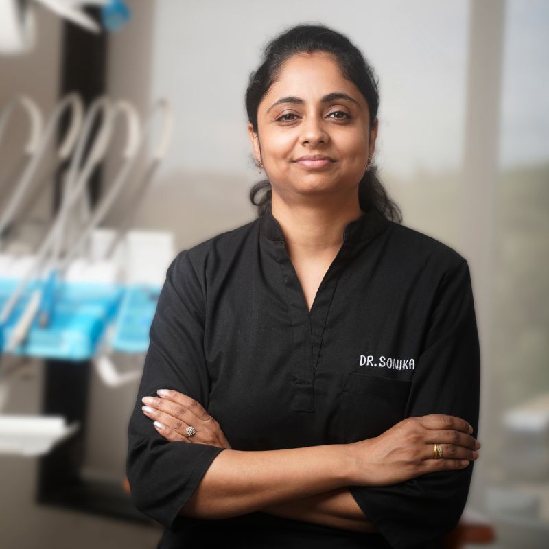 Dr.Sonika Tiwari-Smiline